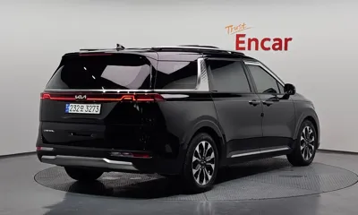 Kia Canival 2023, 47012 км, за 22474.9 USD