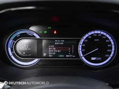 Kia Niro 2020, 84115 км, за 10634.11 USD - фото 8