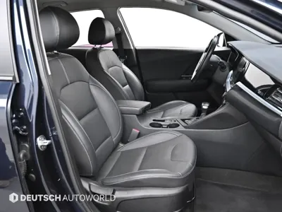 Kia Niro 2020, 84115 км, за 10634.11 USD - фото 10