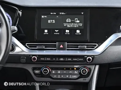 Kia Niro 2020, 84115 км, за 10634.11 USD - фото 14