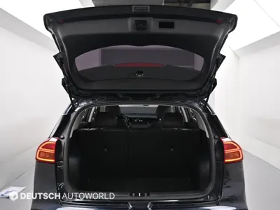 Kia Niro 2020, 84115 км, за 10634.11 USD - фото 19