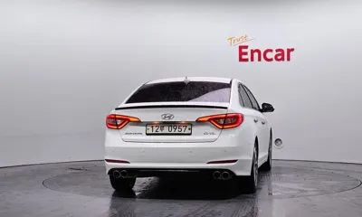 Hyundai Sonata 2016, 173962 км, за 4294.68 USD