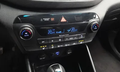 Hyundai Tucson 2017, 144951 км, за 5785.61 USD - фото 18