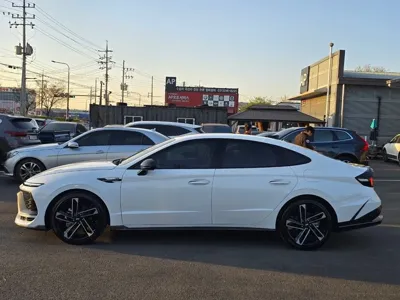 Hyundai Sonata 2024, 25286 км, за 19841.29 USD