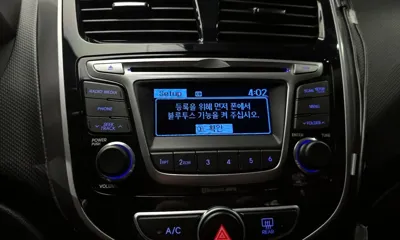Hyundai Accent 2016, 114289 км, за 3957.71 USD - фото 15
