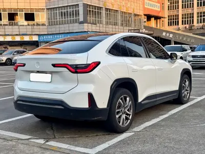 Nio ES6 2021, 160000 км, за 19975.21 USD