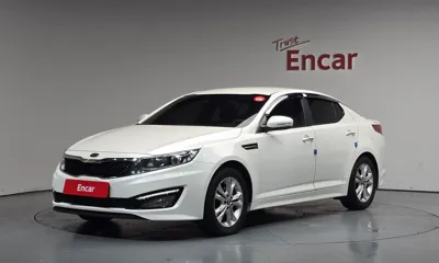 Kia K5 · 2012 год