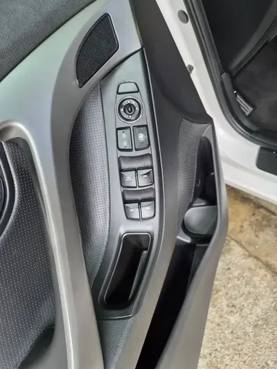 Hyundai Avante 2013, 136301 км, за 3380.35 USD