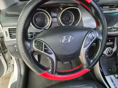 Hyundai Avante 2013, 136301 км, за 3380.35 USD