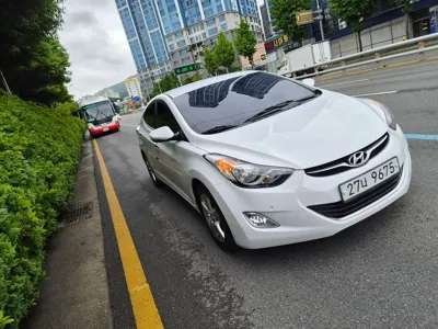 Hyundai Avante 2013, 136301 км, за 3380.35 USD - фото 19