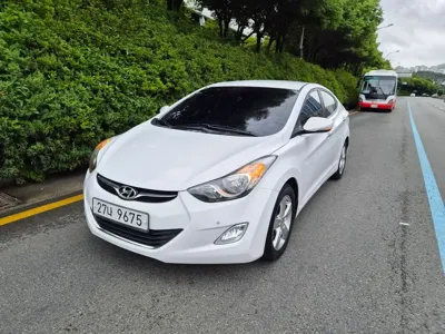 Hyundai Avante 2013, 136301 км, за 3380.35 USD - фото 20