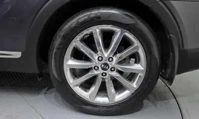 Kia Sorento 2016, 144271 км, за 9188.27 USD