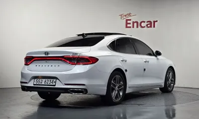 Hyundai Grandeur 2018, 98665 км, за 11290.53 USD