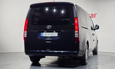 Hyundai Staria 2022, 85424 км, за 15497.81 USD