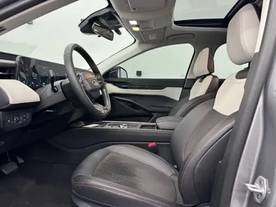 Ford Mondeo 2022, 21000 км, за 13132.76 USD