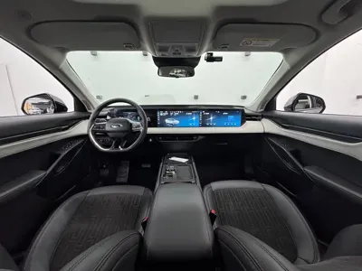 Ford Mondeo 2022, 21000 км, за 13132.76 USD - фото 8