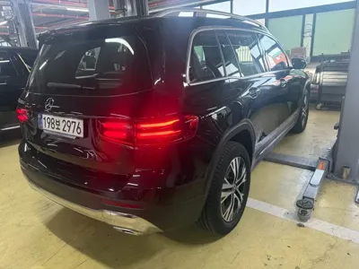 Mercedes-Benz GLB-Class 2025, 5069 км, за 39087.97 USD