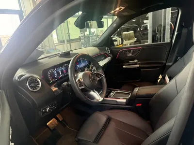 Mercedes-Benz GLB-Class 2025, 5069 км, за 39032.04 USD - фото 8