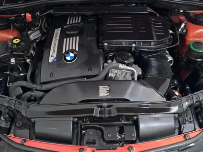 BMW 1 Series M 2012, 73000 км, за 49801.78 USD - фото 13