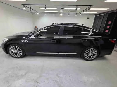Kia K9 2016, 129154 км, за 9236.87 USD
