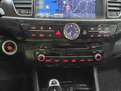 Kia K9 2016, 129154 км, за 9236.87 USD - фото 10