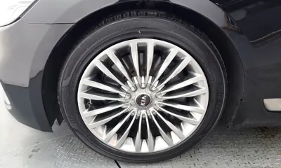Kia K9 2019, 143785 км, за 11487.46 USD
