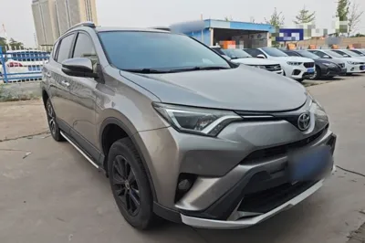 Toyota RAV4 2016, 103800 км, за 10620 USD