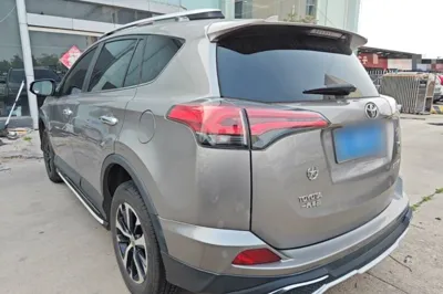 Toyota RAV4 2016, 103800 км, за 10620 USD