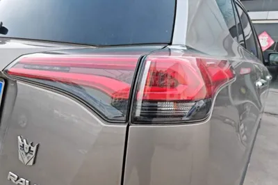 Toyota RAV4 2016, 103800 км, за 10620 USD - фото 9