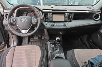 Toyota RAV4 2016, 103800 км, за 10620 USD - фото 12
