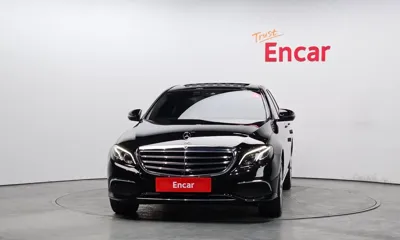 Mercedes-Benz E-Class 2019, 71499 км, за 17839.44 USD