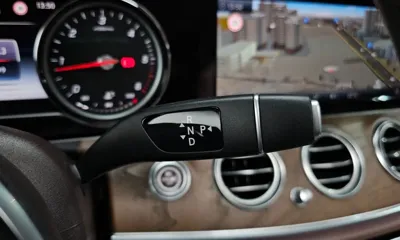 Mercedes-Benz E-Class 2019, 71499 км, за 17839.44 USD - фото 9