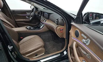 Mercedes-Benz E-Class 2019, 71499 км, за 17839.44 USD - фото 10
