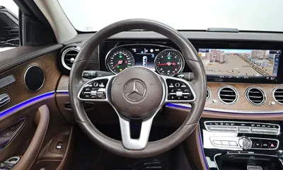 Mercedes-Benz E-Class 2019, 71499 км, за 17839.44 USD - фото 13