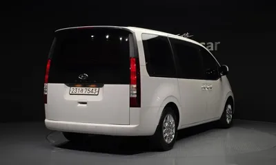 Hyundai Staria 2022, 27950 км, за 17773.37 USD