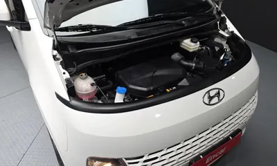 Hyundai Staria 2022, 27950 км, за 17773.37 USD - фото 6