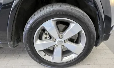 Jeep Cherokee 2016, 154405 км, за 8126.86 USD