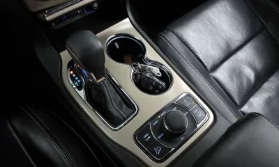 Jeep Cherokee 2016, 154405 км, за 8126.86 USD - фото 9