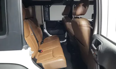 Jeep Wrangler 2017, 87260 км, за 16451.93 USD - фото 12