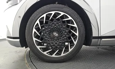 Hyundai Ioniq5 2023, 628 км, за 18084.85 USD