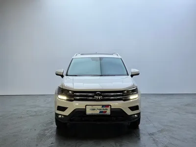 Volkswagen Tharu 2023, 51000 км, за 16697.48 USD