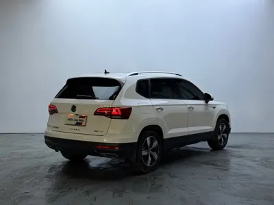 Volkswagen Tharu 2023, 51000 км, за 16697.48 USD - фото 6