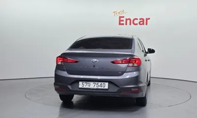 Hyundai Avante 2019, 87154 км, за 8775.92 USD