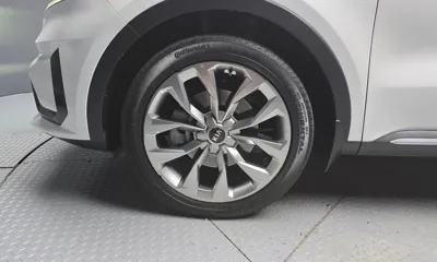 Kia Sorento 2021, 84677 км, за 13784.95 USD