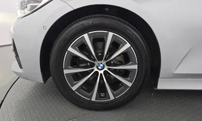 BMW 3-Series 2020, 82840 км, за 15628.05 USD