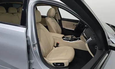 BMW 3-Series 2020, 82840 км, за 15628.05 USD - фото 26