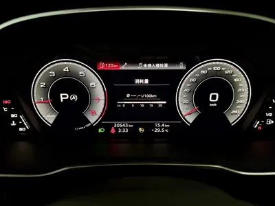 Audi Q3 2022, 30000 км, за 24984.8 USD - фото 7