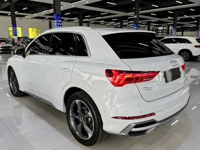 Audi Q3 2022, 30000 км, за 24984.8 USD - фото 9
