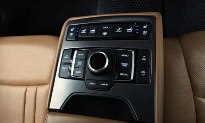 Hyundai Genesis 2014, 153360 км, за 7553.86 USD - фото 19