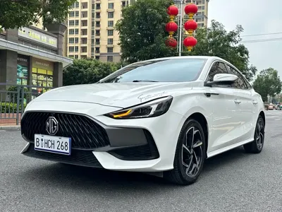 MG MG5 · 2021 год
